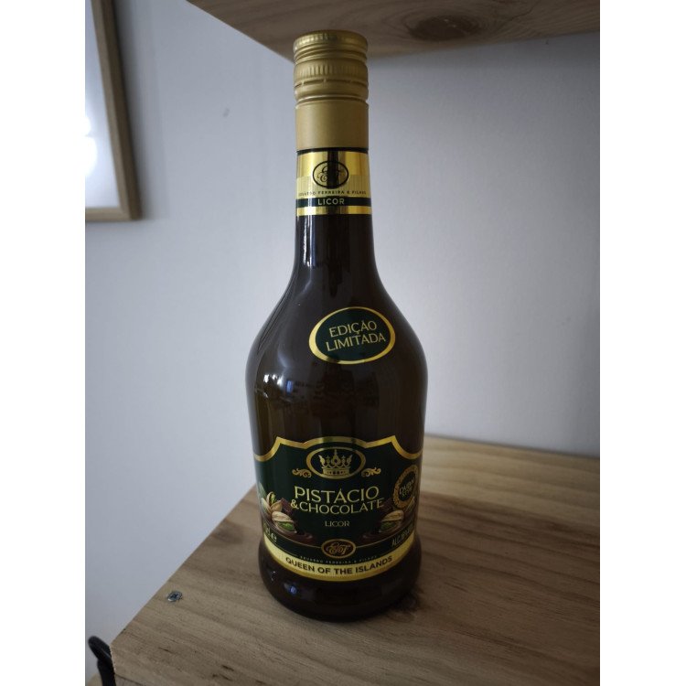Licor Pistáchio e Chocolate: Produto dos Açores | Refúgio Verde